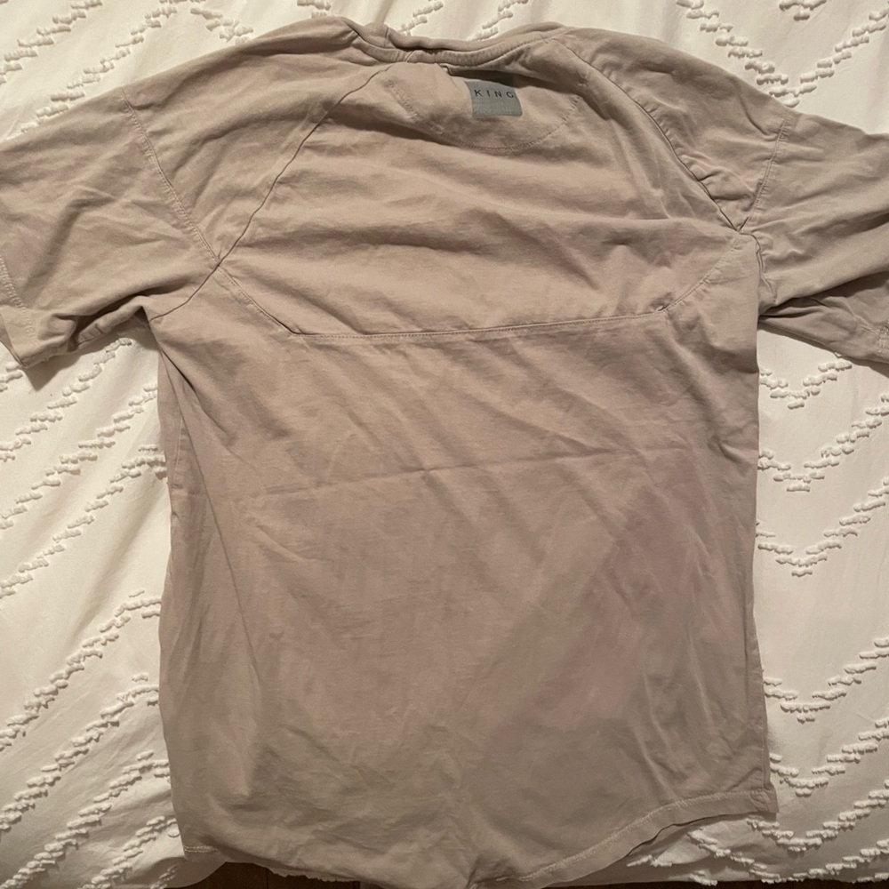 KING Tee - Picture 3 of 4
